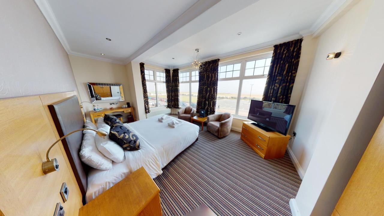 Hotel Marine